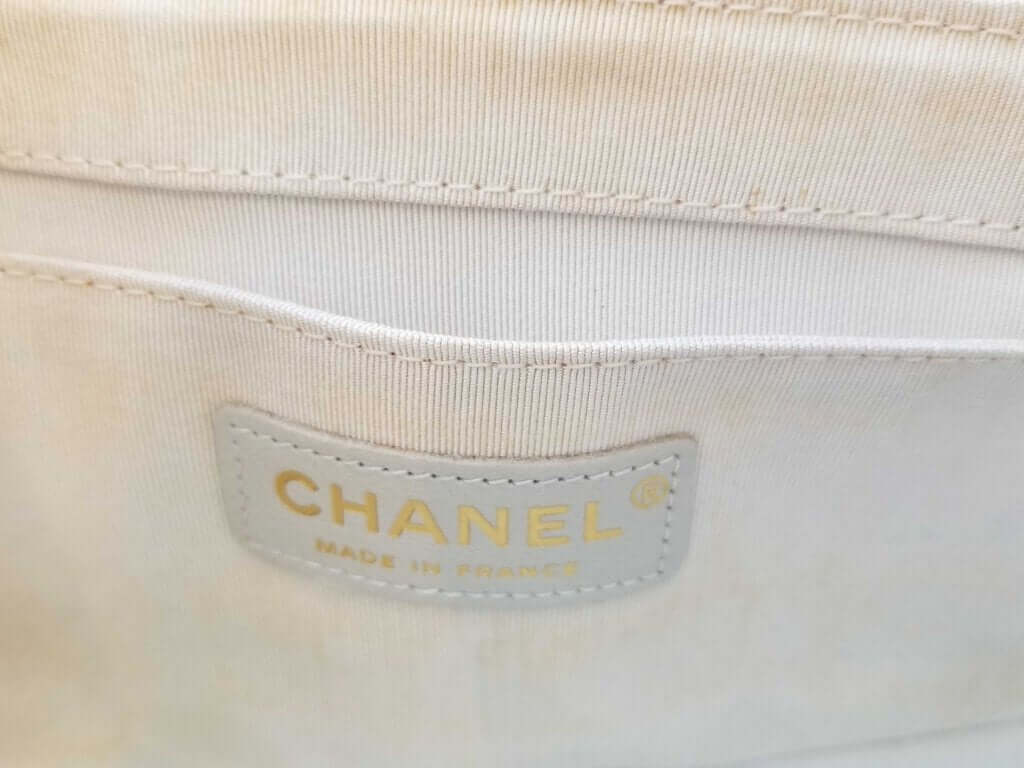 Chanel Vintage Patent Leather Quilted Shoulder Handbag