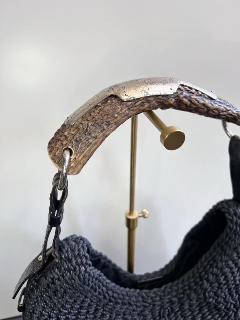Katybird is a consignment boutique in Madrona, Seattle offering authentic YSL cardigans, blouses, dresses, cashmere, sweaters, outerwear, accessories, handbags, shoes, and much more. YSL Collab With Tom Ford Black Mombasa Woven Handbag