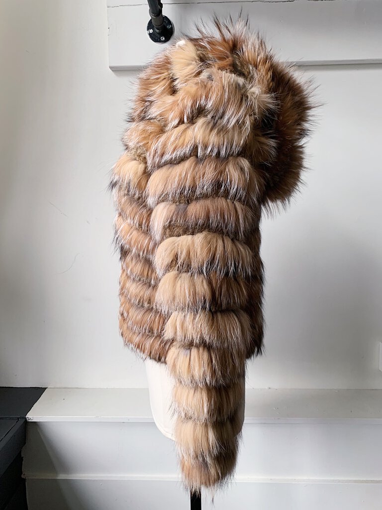 The Alice + Olivia Hooded Rabbit Fur Channeled Jacket is a luxurious outerwear piece that combines elegance with warmth, featuring a chic channeled design in soft rabbit fur. Its cozy hood and stylish silhouette make it a standout choice for both casual and sophisticated occasions.