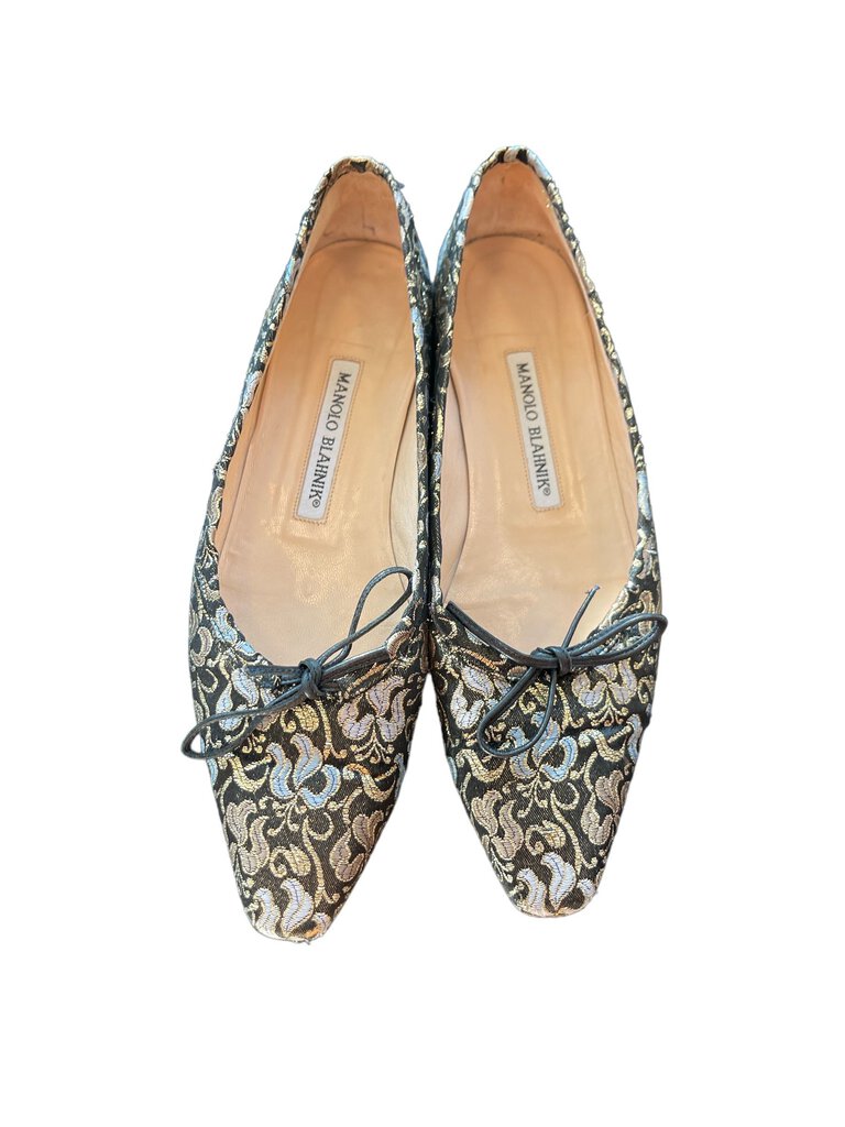 Manolo Blahnik Metallic Flats