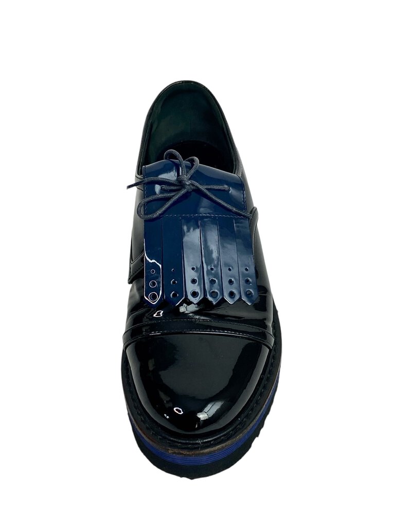 The Nicholas Kirkwood Patent Color Block Loafers are a striking blend of classic and contemporary style, featuring a sleek patent finish and bold color blocking. With their chic design and comfortable fit, these loafers add a fashionable touch to both casual and tailored looks.