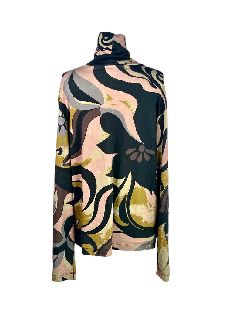 The Dries Van Noten Graphic Print Cotton Turtleneck is a bold and artistic statement piece, showcasing eye-catching graphics on soft cotton fabric. Its fitted turtleneck design offers both comfort and style, making it a versatile addition to any wardrobe, perfect for layering or wearing on its own.