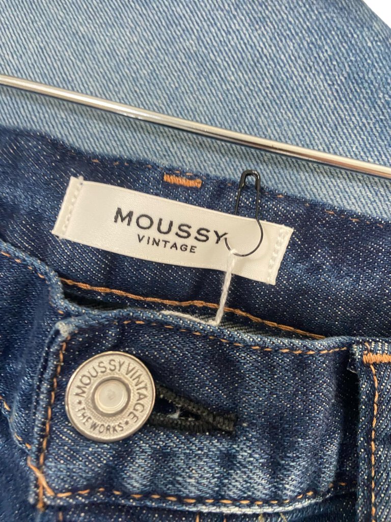 Moussy High Rise Jeans