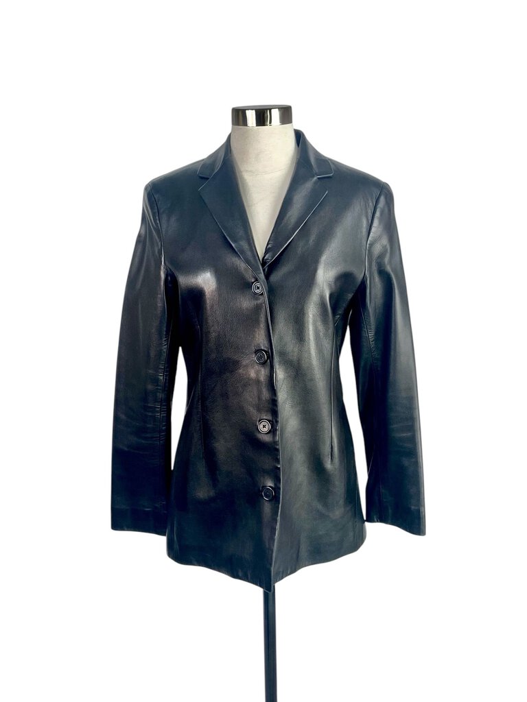 The Coach Leather Jacket is a timeless piece that combines classic style with modern craftsmanship, featuring soft, high-quality leather for a luxurious feel. Its sleek silhouette and versatile design make it perfect for adding an edgy touch to any outfit, whether casual or more polished.