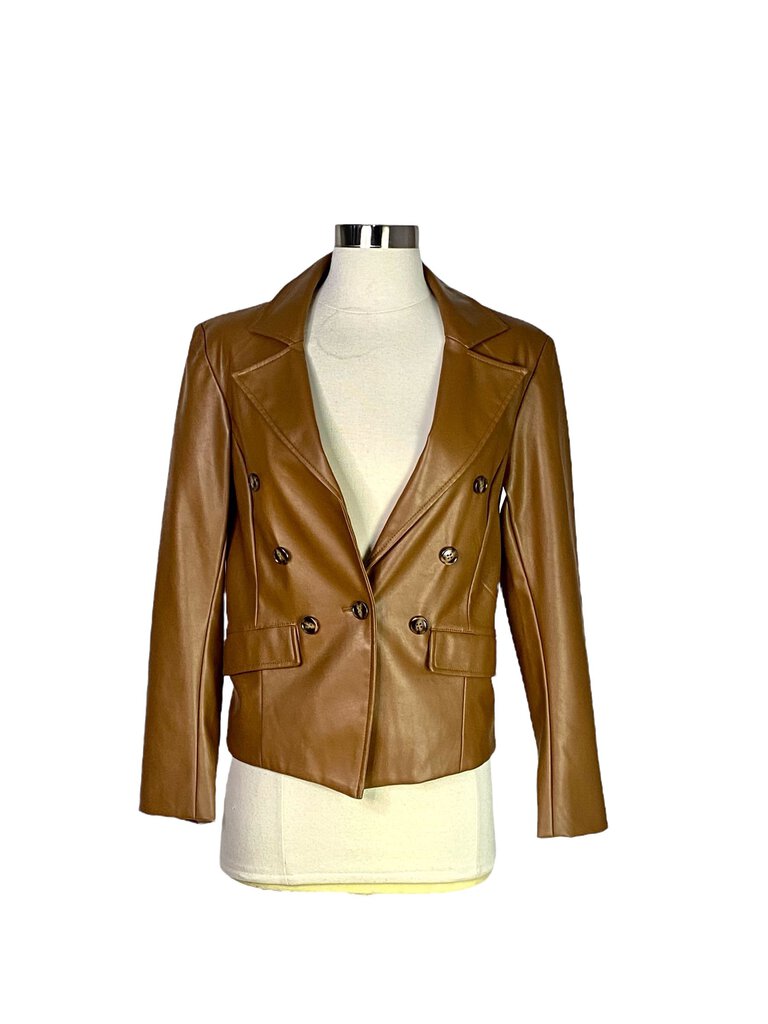 The Evereve Vegan Leather Blazer combines the sharp tailoring of a classic blazer with the edgy appeal of vegan leather, creating a sleek and contemporary look. Its structured fit, clean lines, and versatile design make it a chic alternative to traditional outerwear, perfect for elevating both casual and dressy outfits.