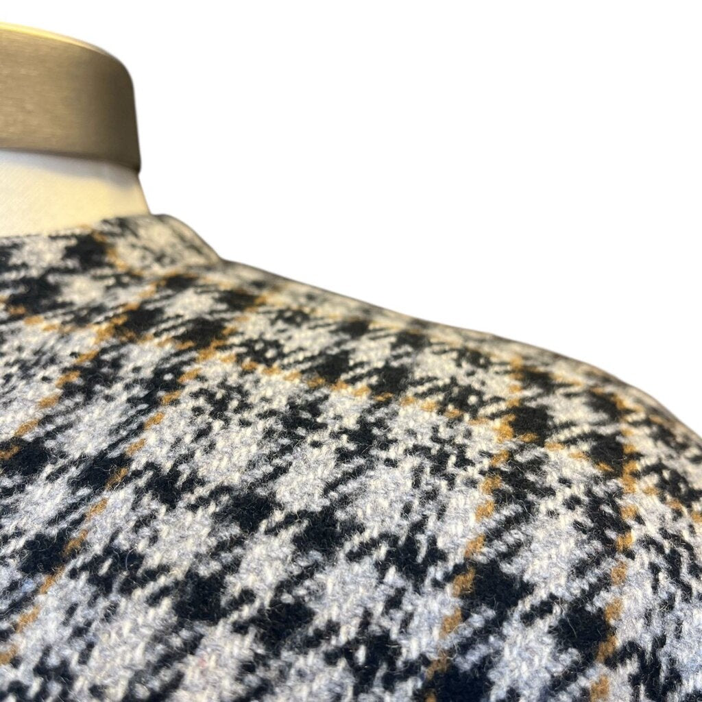 Gorgio Armani Cashmere /Wool Blend Blazer