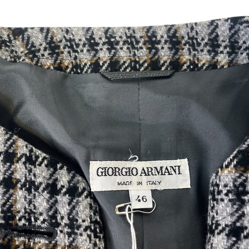Gorgio Armani Cashmere /Wool Blend Blazer