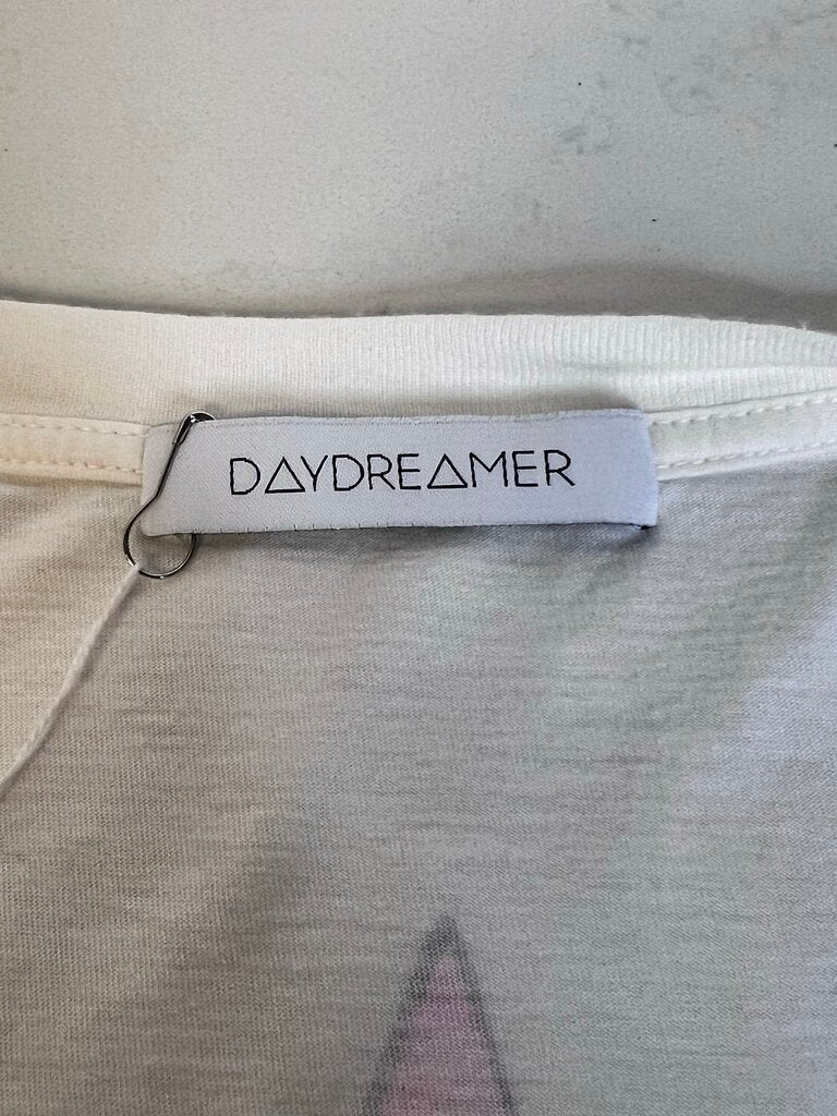 Daydreamer Def Leopard Band Tee