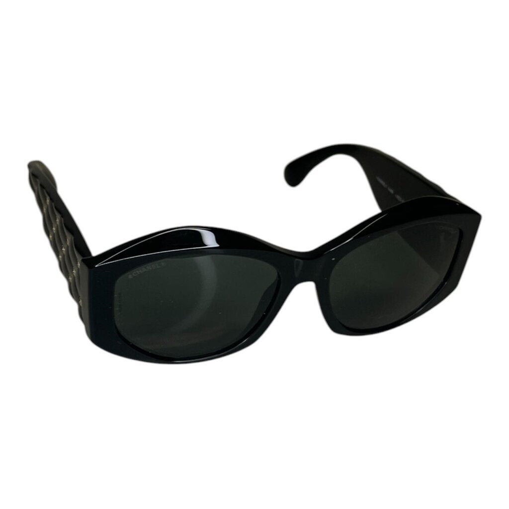 Chanel Quilted CC '5486' Sunglasses