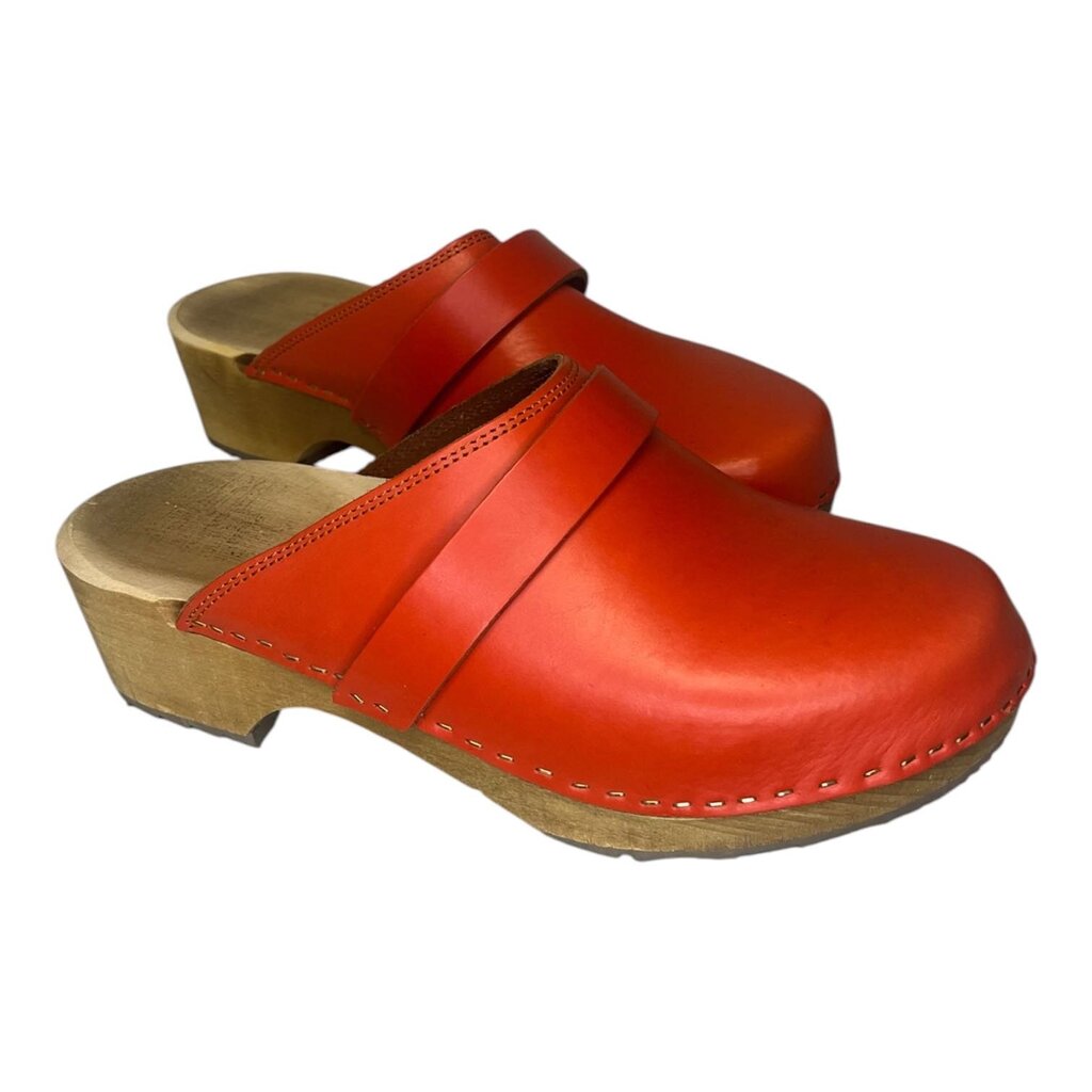No 6 Store 'Old School' Clogs