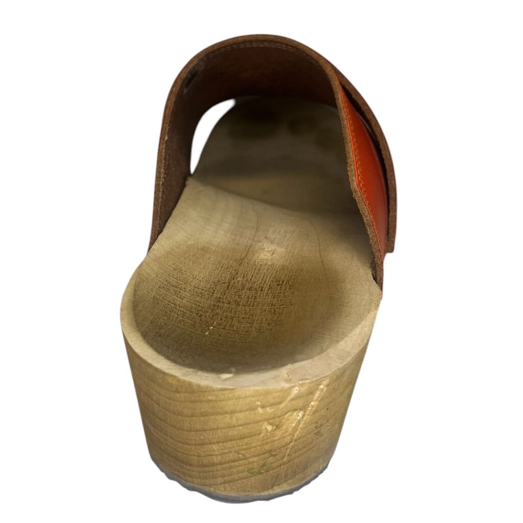 No 6 Store 'Old School' Clogs