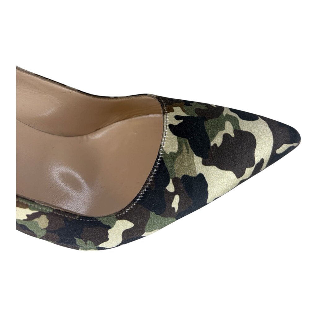 Manolo Blahnik BB Camo Specchio Satin Pumps
