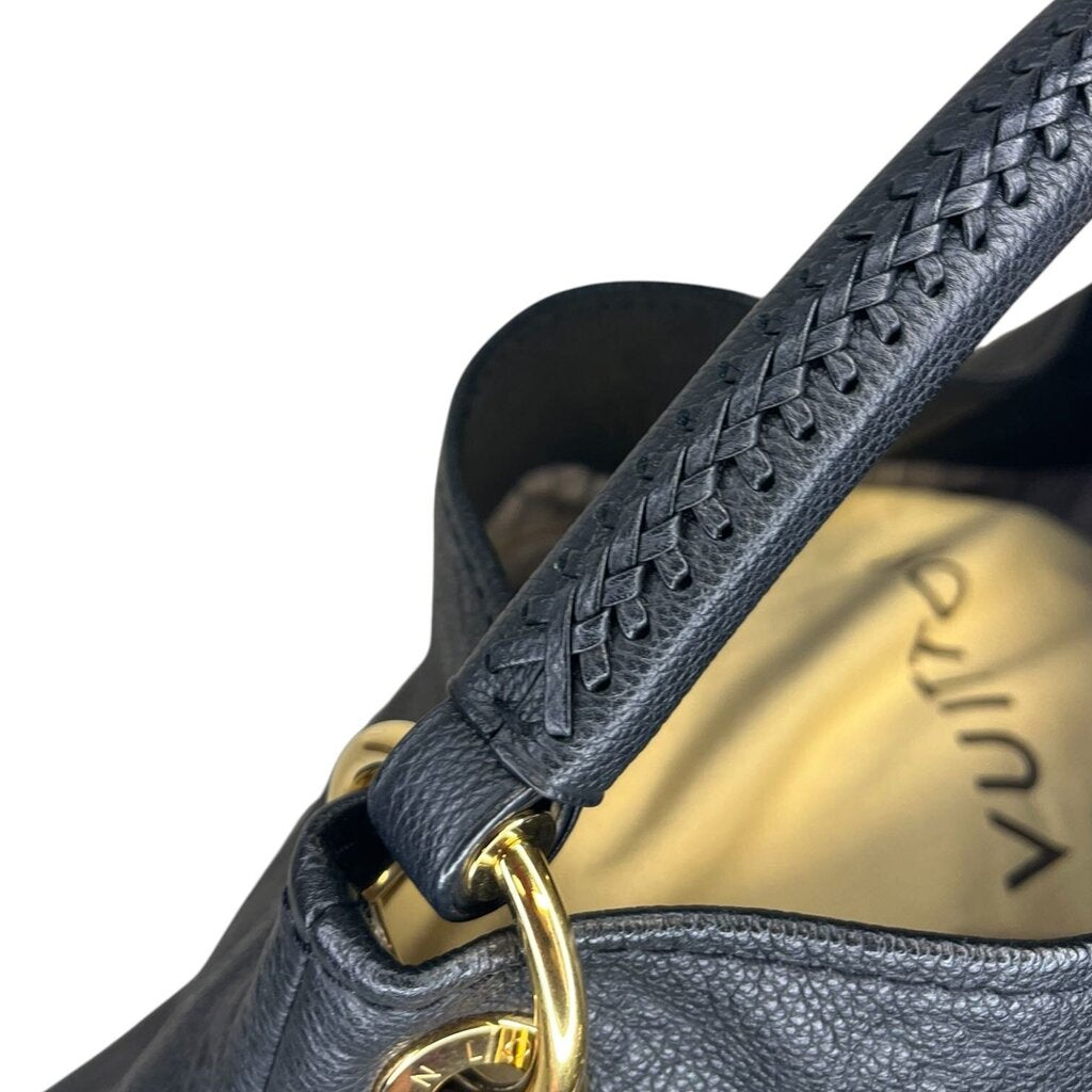 Louis Vuitton Artsy MM Hobo Bag W/ Box
