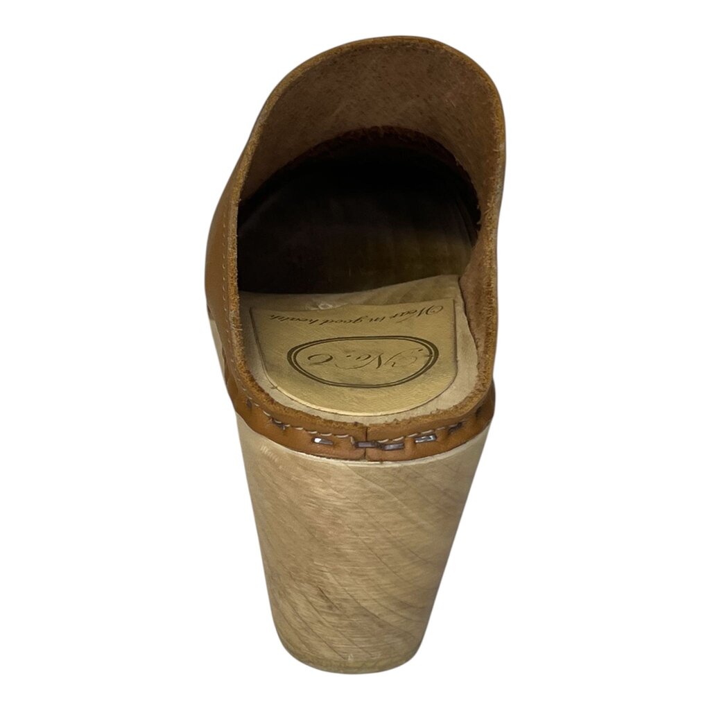 No 6 Store Wedge Heel Clogs