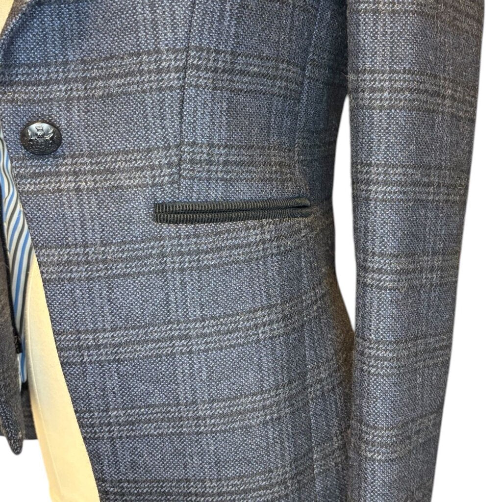 Veronica Beard Houndstooth Blazer