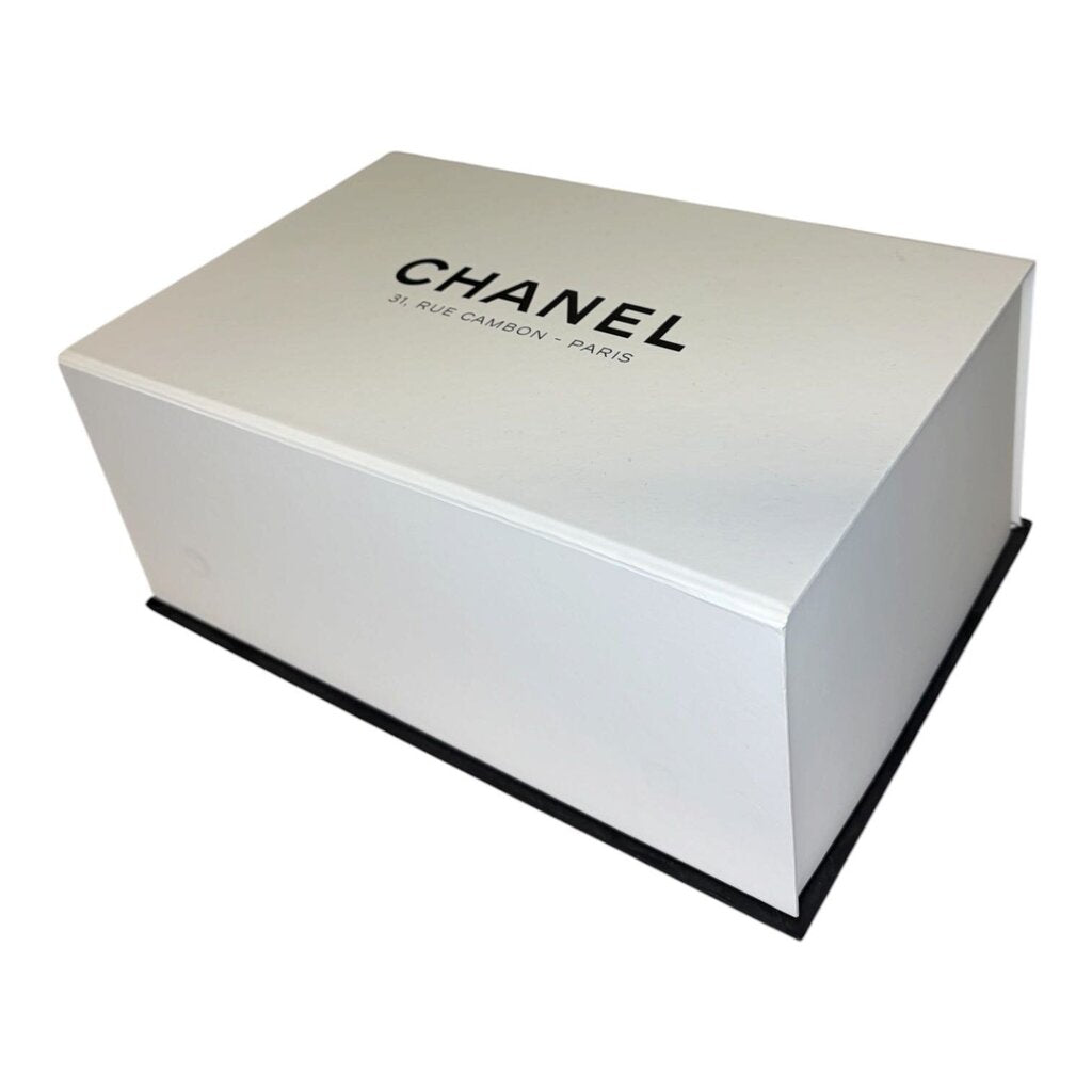 Chanel Lambskin Quilted Top Handle Vanity Casde W/ Chain