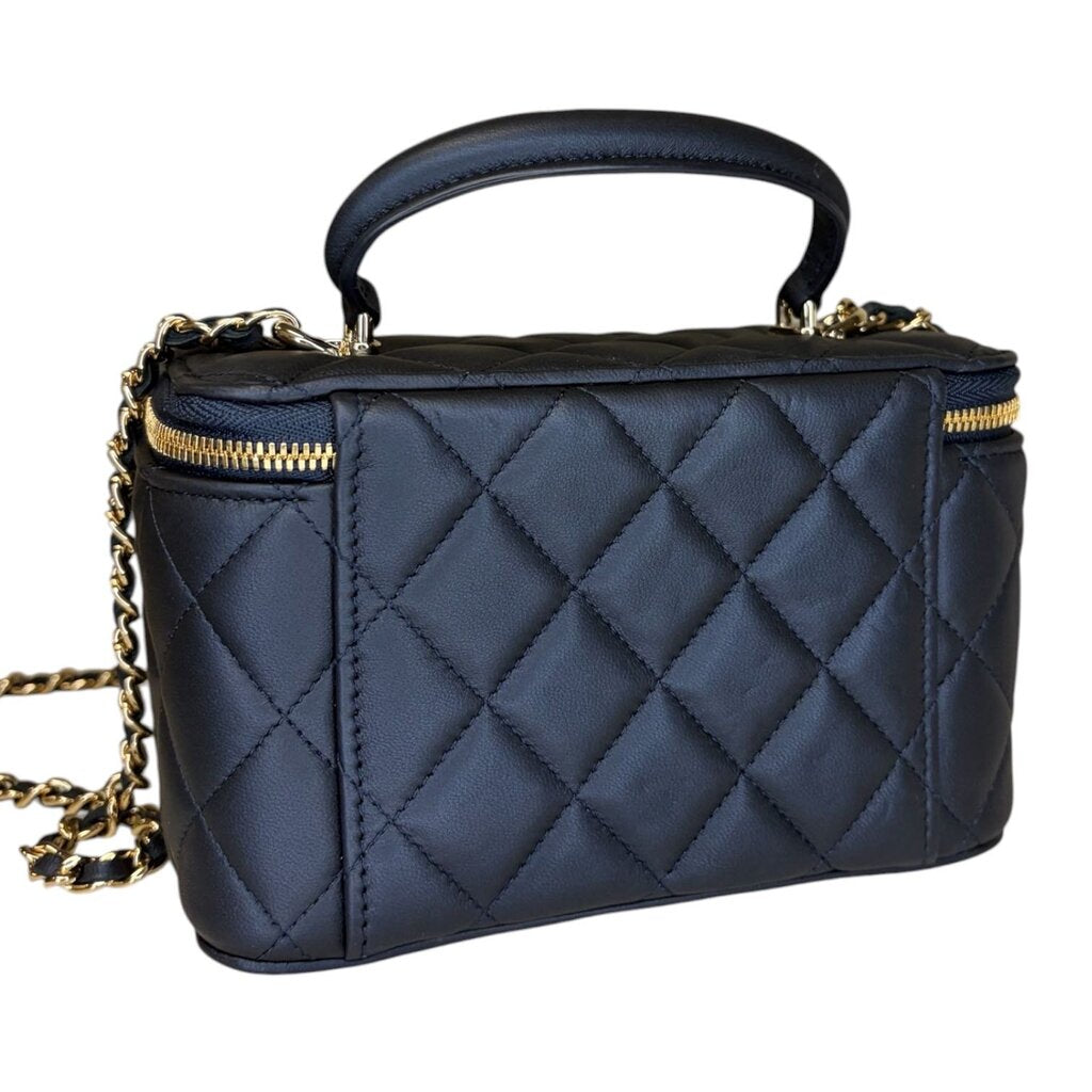 Chanel Lambskin Quilted Top Handle Vanity Casde W/ Chain