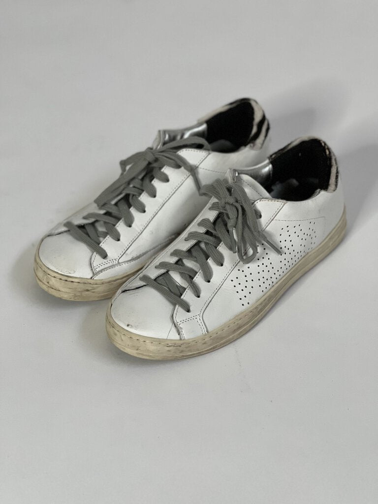 P448 White Leather Sneakers w/Gray Laces

Katybird is a consignment boutique in Madrona, Seattle offering authentic P448 cardigans, blouses, dresses, cashmere, sweaters, outerwear, accessories, handbags, shoes, and much more. 