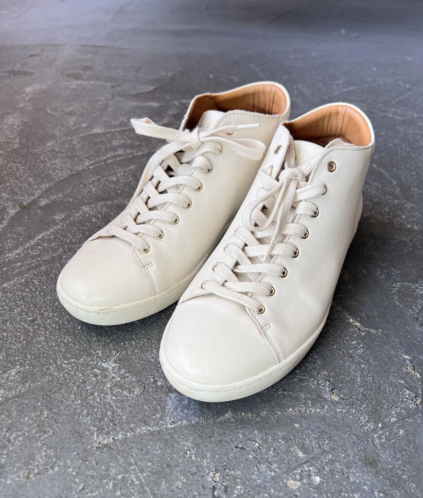 Katybird is a consignment boutique in Madrona, Seattle offering authentic Sezanne cardigans, blouses, dresses, cashmere, sweaters, outerwear, accessories, handbags, shoes, and much more. Sezane Leather Hi-Top Sneakers