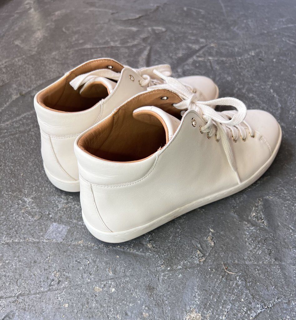 Katybird is a consignment boutique in Madrona, Seattle offering authentic Sezanne cardigans, blouses, dresses, cashmere, sweaters, outerwear, accessories, handbags, shoes, and much more. Sezane Leather Hi-Top Sneakers