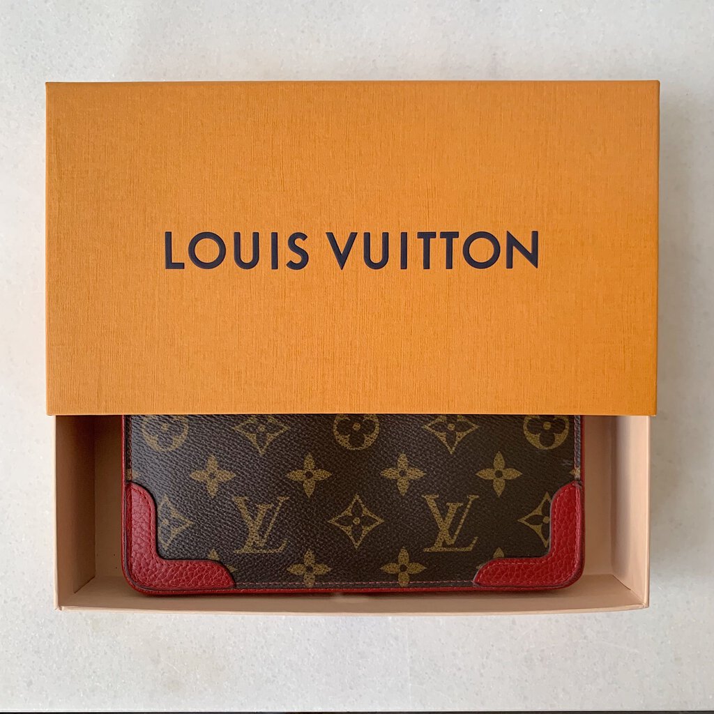 Louis Vuitton Zippy Retiro Wallet